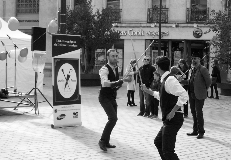 don du sang les choses aux poings